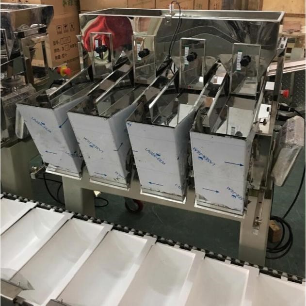 CE Certificate 304SS 4 Head Linear Weigher For Tin Cans Nut Filling Line